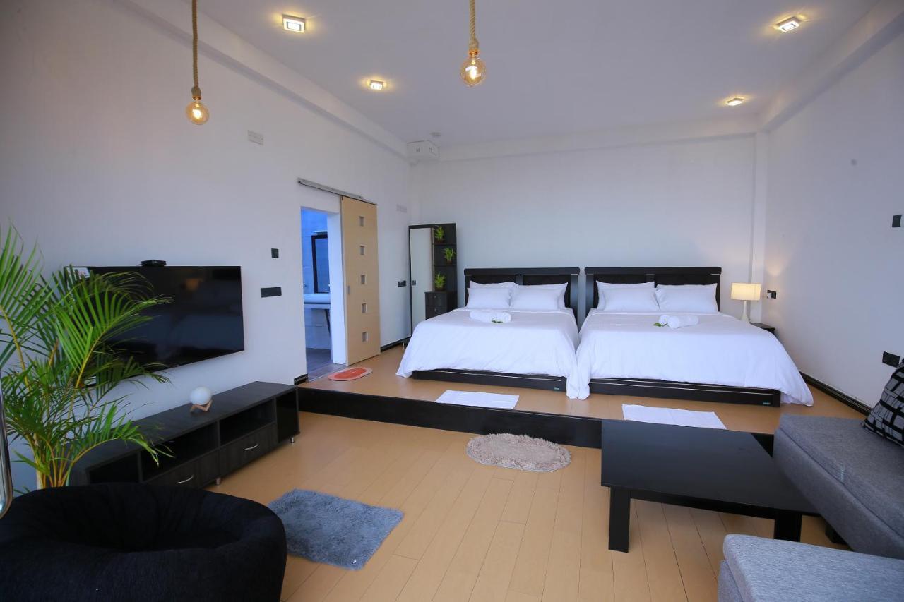 Ro Yo Rock Ella Villa ภายนอก รูปภาพ
