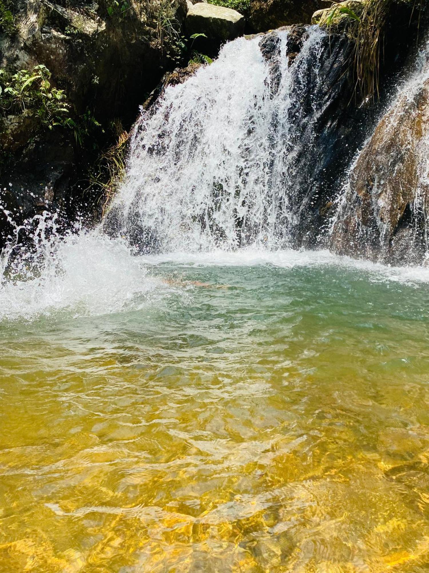 Ro Yo Rock Ella Villa ภายนอก รูปภาพ