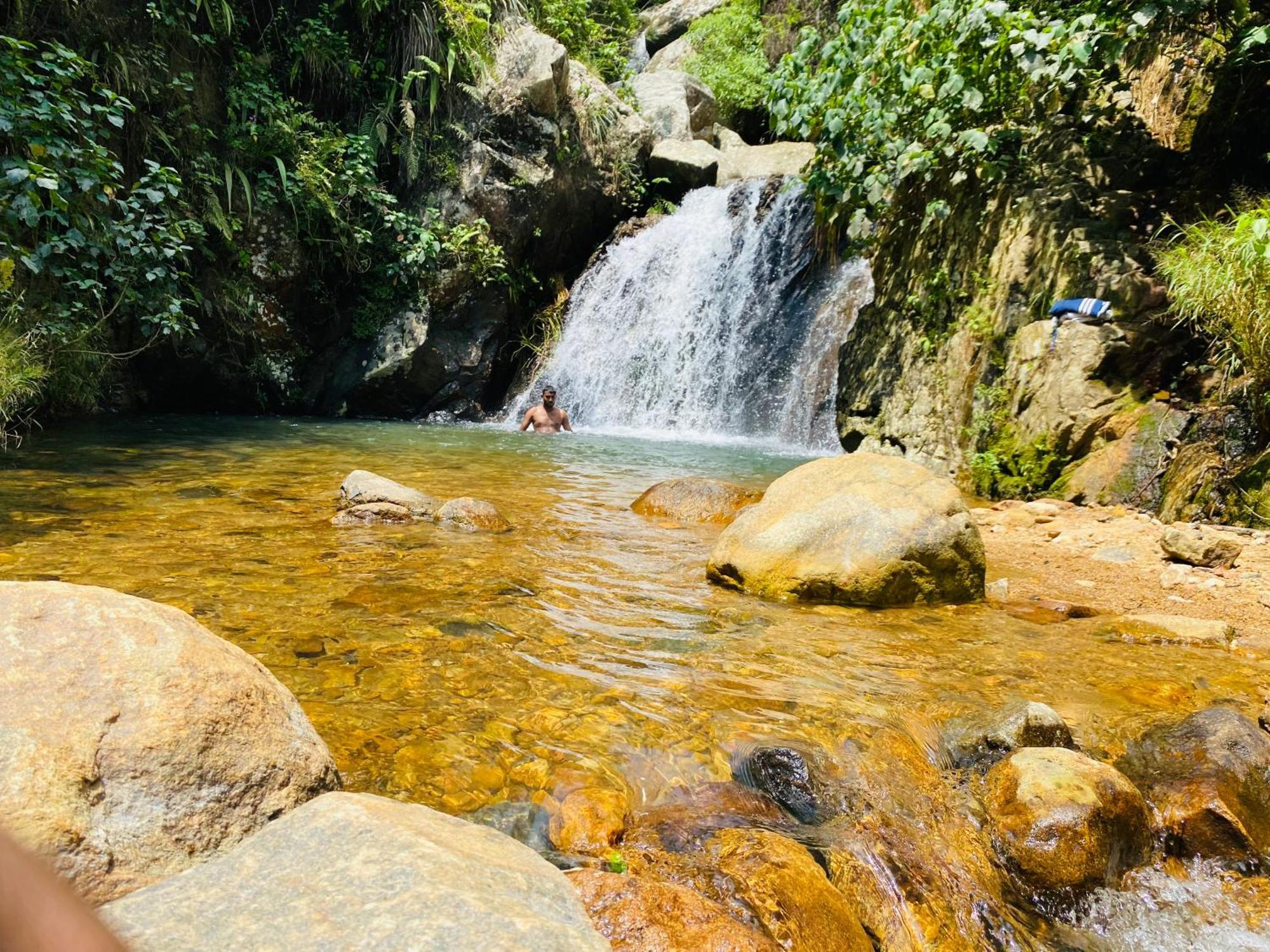 Ro Yo Rock Ella Villa ภายนอก รูปภาพ